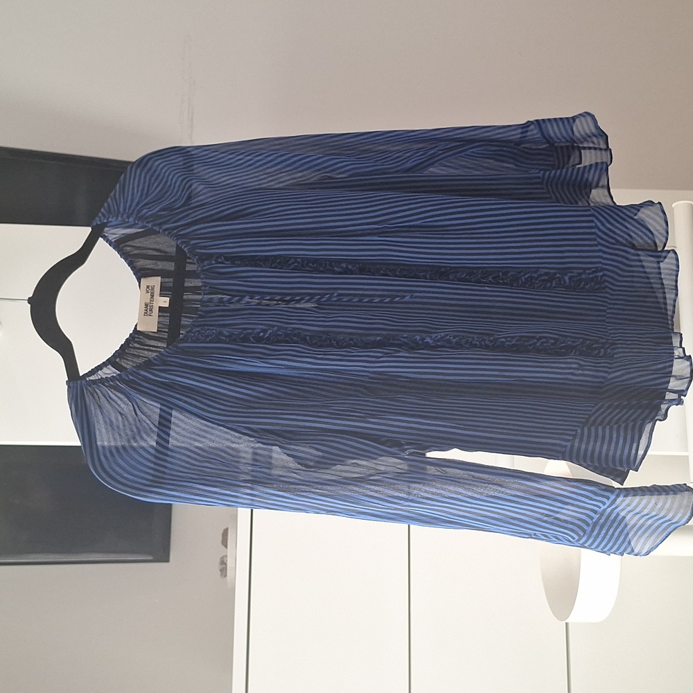 Diane Von Furstenberg Silk Top